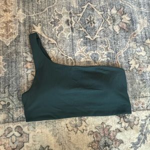 Lululemon asymmetrical ribbed sports bra